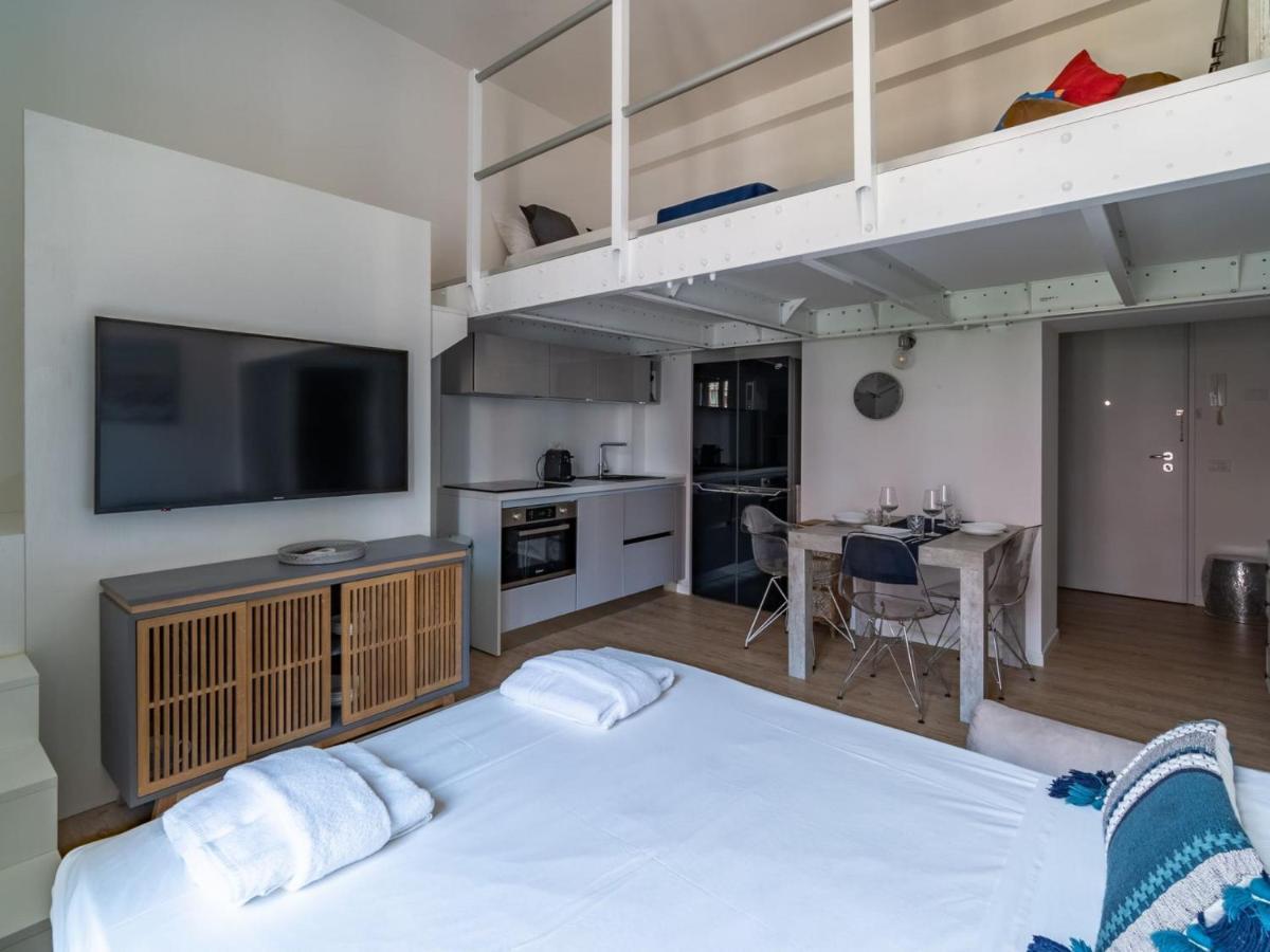 The Best Rent - Lovely Loft With Balcony Near Piazza Vetra Milano Eksteriør billede